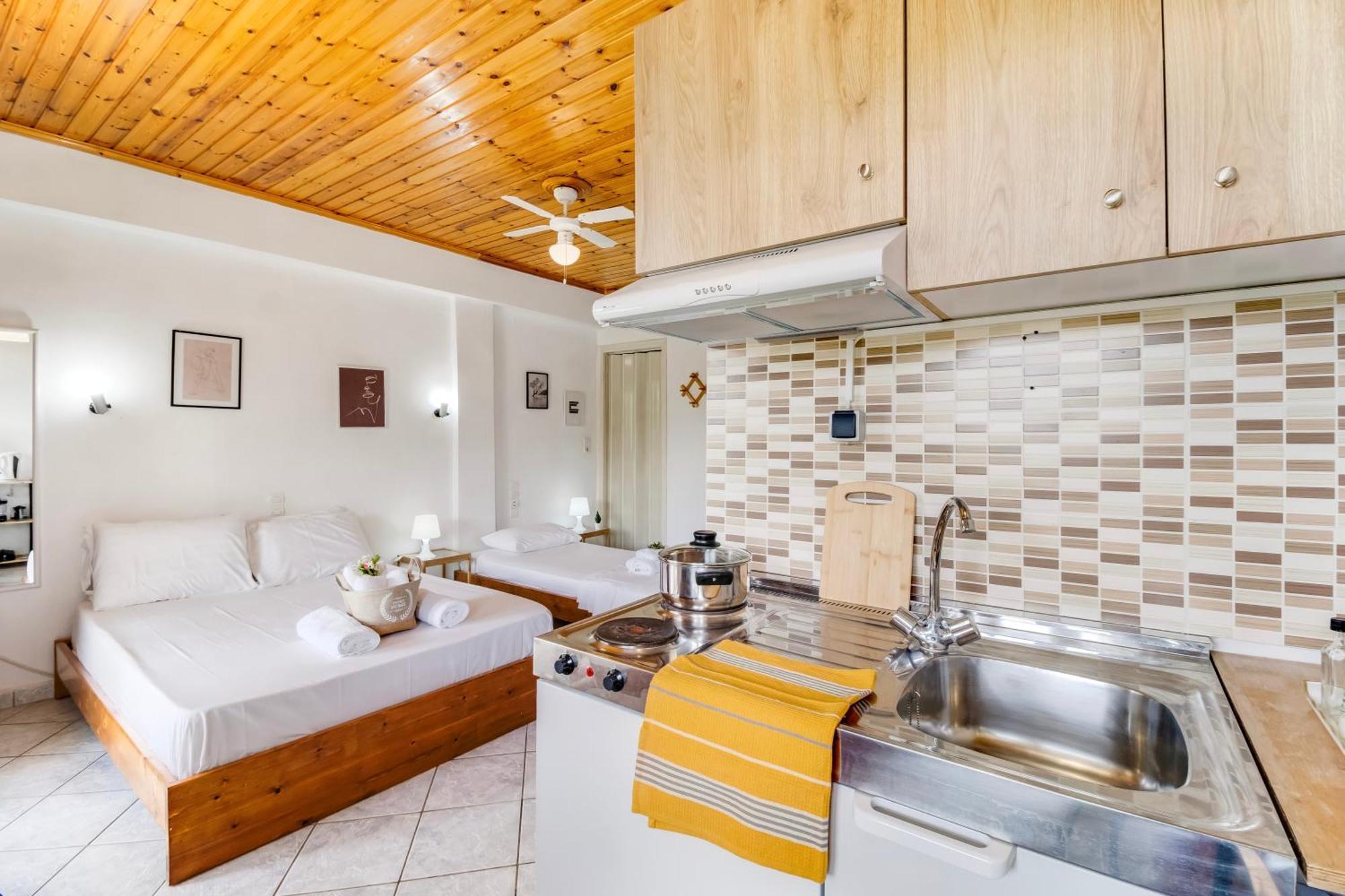 Kerkis Traditional Guesthouse Drymon エクステリア 写真