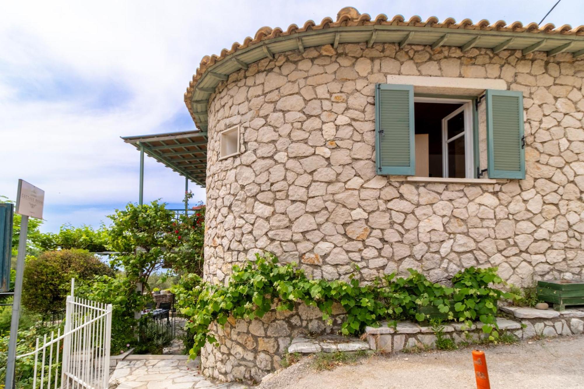 Kerkis Traditional Guesthouse Drymon エクステリア 写真