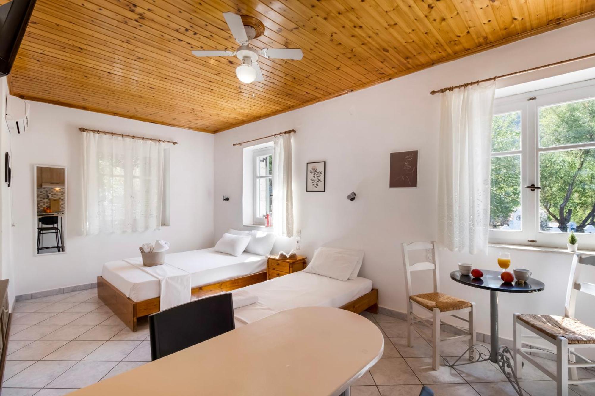 Kerkis Traditional Guesthouse Drymon エクステリア 写真