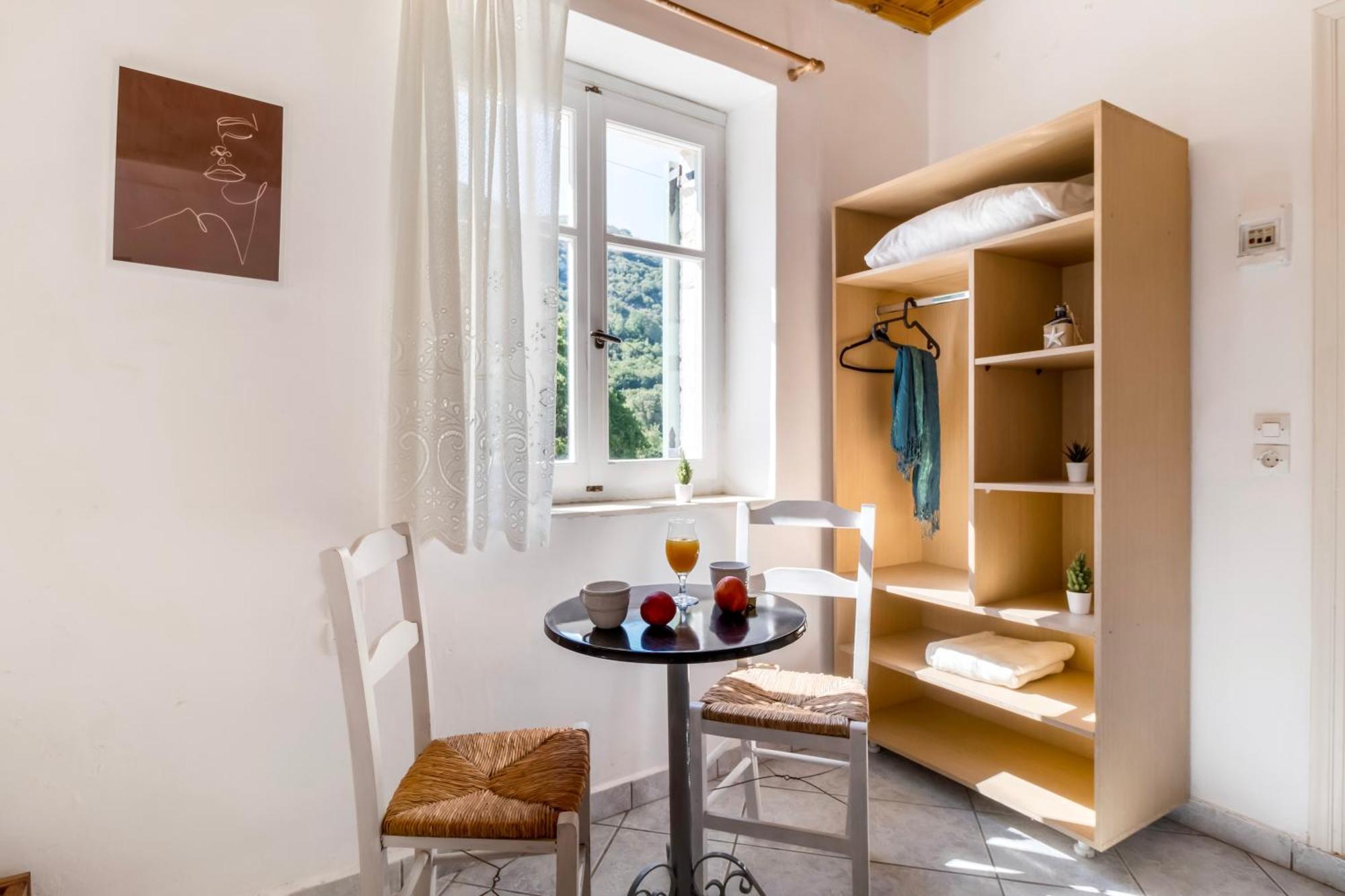 Kerkis Traditional Guesthouse Drymon エクステリア 写真
